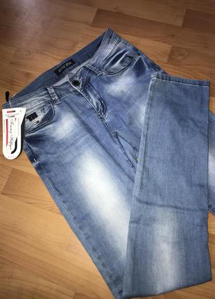 Джинсы tommy hilfiger