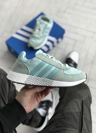 Кросівки adidas marathon tech кроссовки