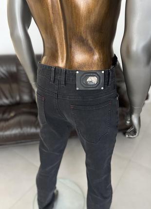 Чорні чоловічі джинси