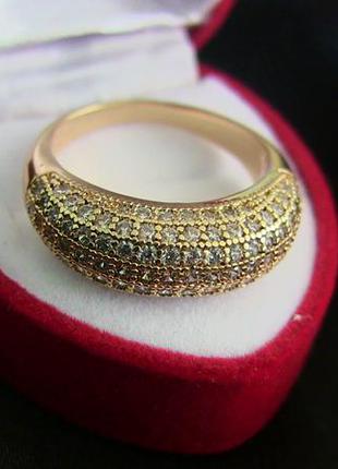 Кольцо,каблучка,медичне золото,позолота18к, розмір 18,5