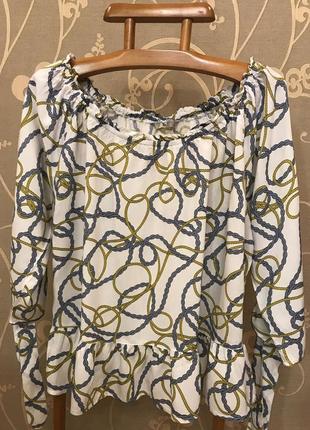Дуже гарна і стильна брендовий блузка великого розміру..100% віскоза.