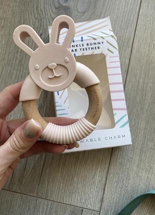 Прорезыватель зубов chewable charm