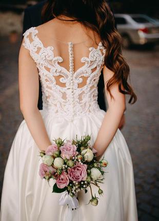 Шикарное свадебное платья ручной работы5 фото