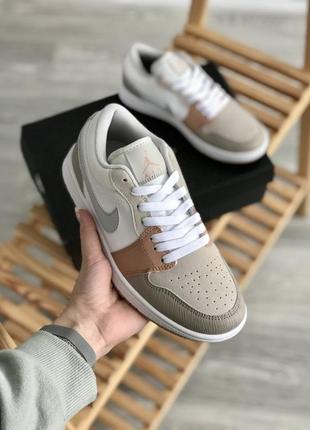 Кросівки nike jordan retro 1 low кроссовки7 фото