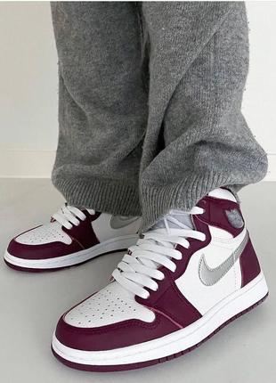 Nike jordan 1 retro og bordeaux новинка женские высокие бордовые кроссовки найк джордан весна лето осень жіночі бордові трендові кросівки демісезон