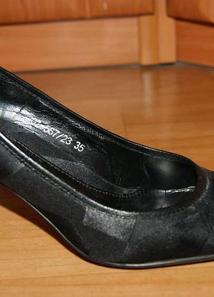 Туфли тканевые черного цвета размер 36.5-37