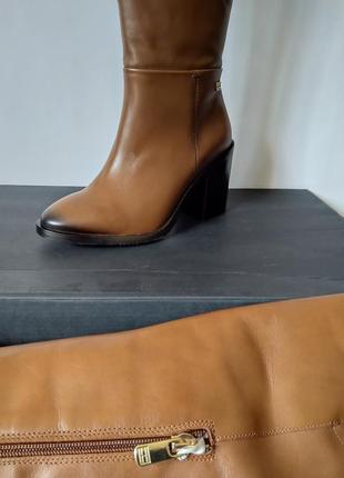 Брендові демосезоні шкіряні чобітки tommy hilfiger 05949 оригінал розміри  38. 40.
