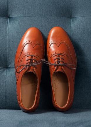 Броги ручної роботи преміум класу 44 кожаные туфли оранжевые на шнурках5 фото