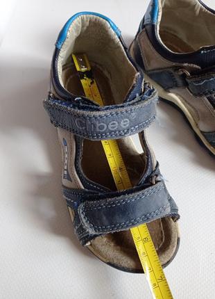 Clibee. сандалии кожаные с жестоким задником 17 см стелька.7 фото