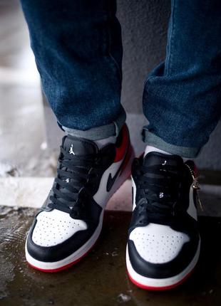 Чоловічі кросівки jordan retro 1 high4 фото