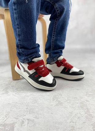 Кросівки off.