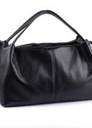 Жіноча шкіряна сумка чорного кольору