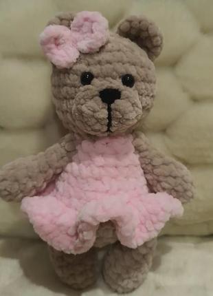 Мишко в сукня, ручна робота