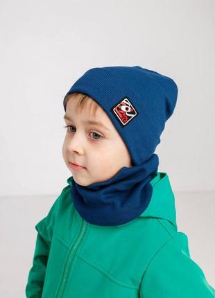 Комплект (шапка хомут) для хлопчика на весну-осінь синього кольору