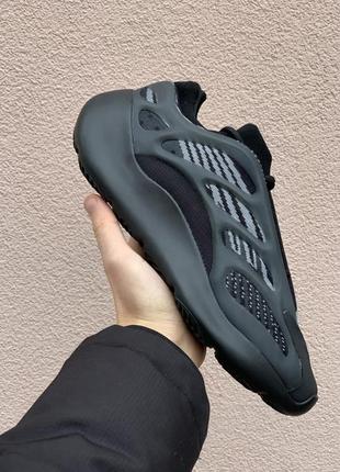 Круті стильні кросівки adidas yeezy 700 v3 black azael арт6542