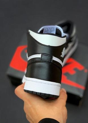 Кросівки nike air jordan black/white чоловічі жіночі арт64084 фото