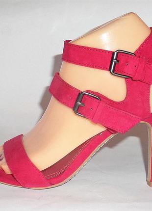 Босоножки zara