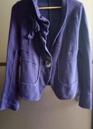 Трикотажный итальянский шерстяной пиджак