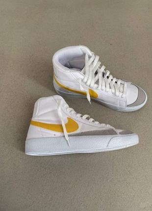 Кросівки nike blazer mid 77 vintage yellow1 фото