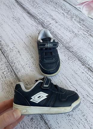 Крутые кроссовки кеды lotto размер 21(13,5см стелька)