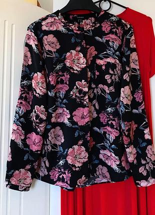 Блуза в квіти