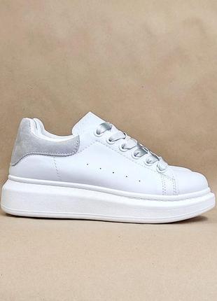 Белые кроссовки ботинки кеды в стиле mcqueen білі кросівки черевики кеди в стилі mcqueen4 фото