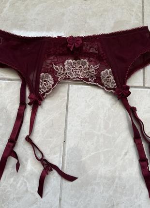 Пояс для панчіх