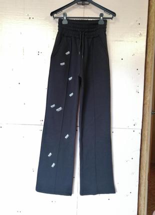 Тёплые спортивно прогулочные  штаны высокая посадка на флисе с карманами стрелками трубы палаццо нак1 фото