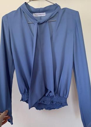 Блуза від італійського бренду