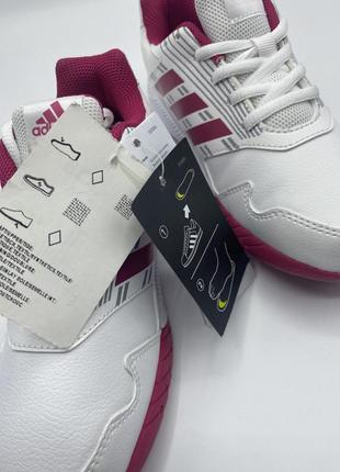 Оригінальні жіночі кросівки adidas6 фото