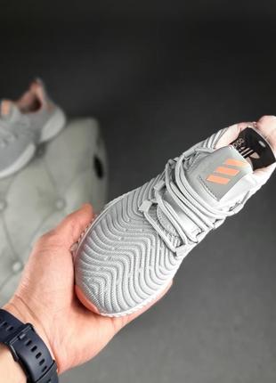 Женские кроссовки adidas alphabounce instinct серые с пудрой5 фото