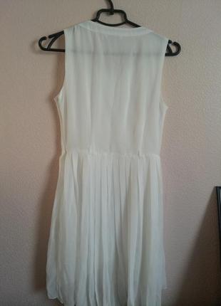 Красивое белое нарядное платье, можно на выпуск3 фото
