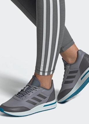 Adidas новые кроссовки оригинал 38 кожа1 фото