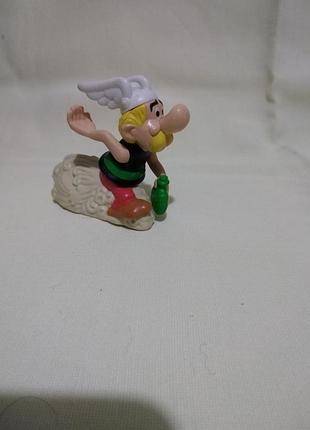 Игрушка mcdonald's 2