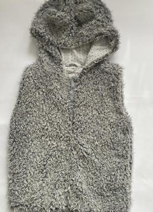 Жилет next