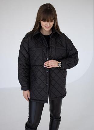 Женская куртка стеганная черная7 фото