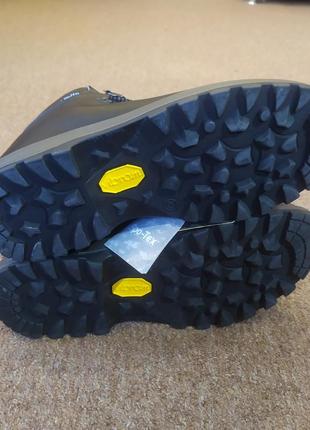 Тактические кожаные ботинки grisport 10073o83tn vibram