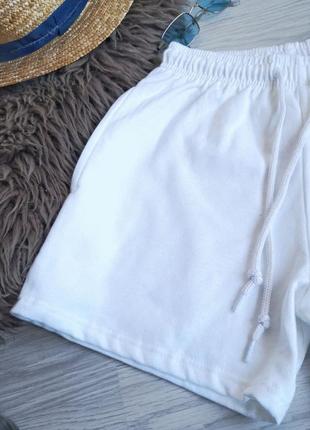 Белые теплые шорты двунитка на флисе5 фото