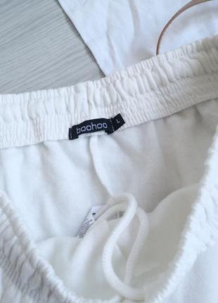 Белые теплые шорты двунитка на флисе с надписью4 фото