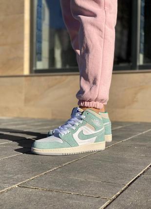 Nike air jordan retro 1 turbo green новинка женские высокие бирюзовые кроссовки натуральная замша найк джордан весна лето осень бірюзові кросівки5 фото