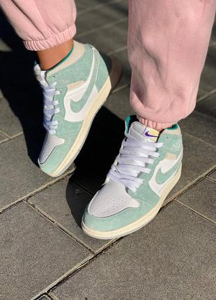 Nike air jordan retro 1 turbo green новинка женские высокие бирюзовые кроссовки натуральная замша найк джордан весна лето осень бірюзові кросівки9 фото