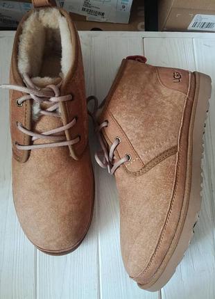 Продам новые зимние ботинки угги ugg neumel tf