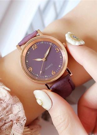 Жіночий годинник червоний,фіолетовий2 фото