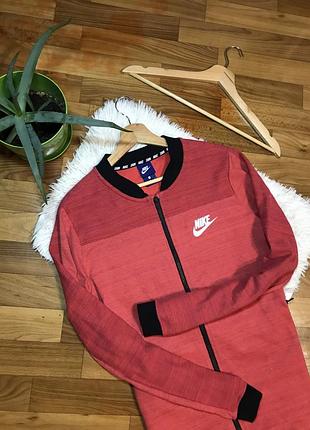Оригінальний бомбер від nike 2