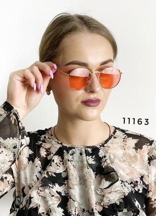 Сонцезахисні окуляри з червоними лінзами к. 111632 фото