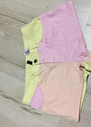 Классные яркие деним шортики от h&m (евро 38 )