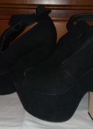 Круті босоніжки!