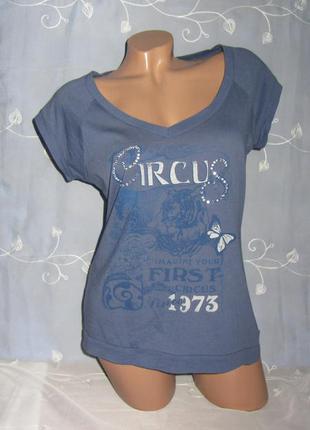 Футболка голубого цвета р. 46