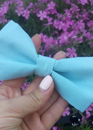 Нежно голубая бабочка ручной работы