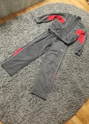 Костюм спортивний